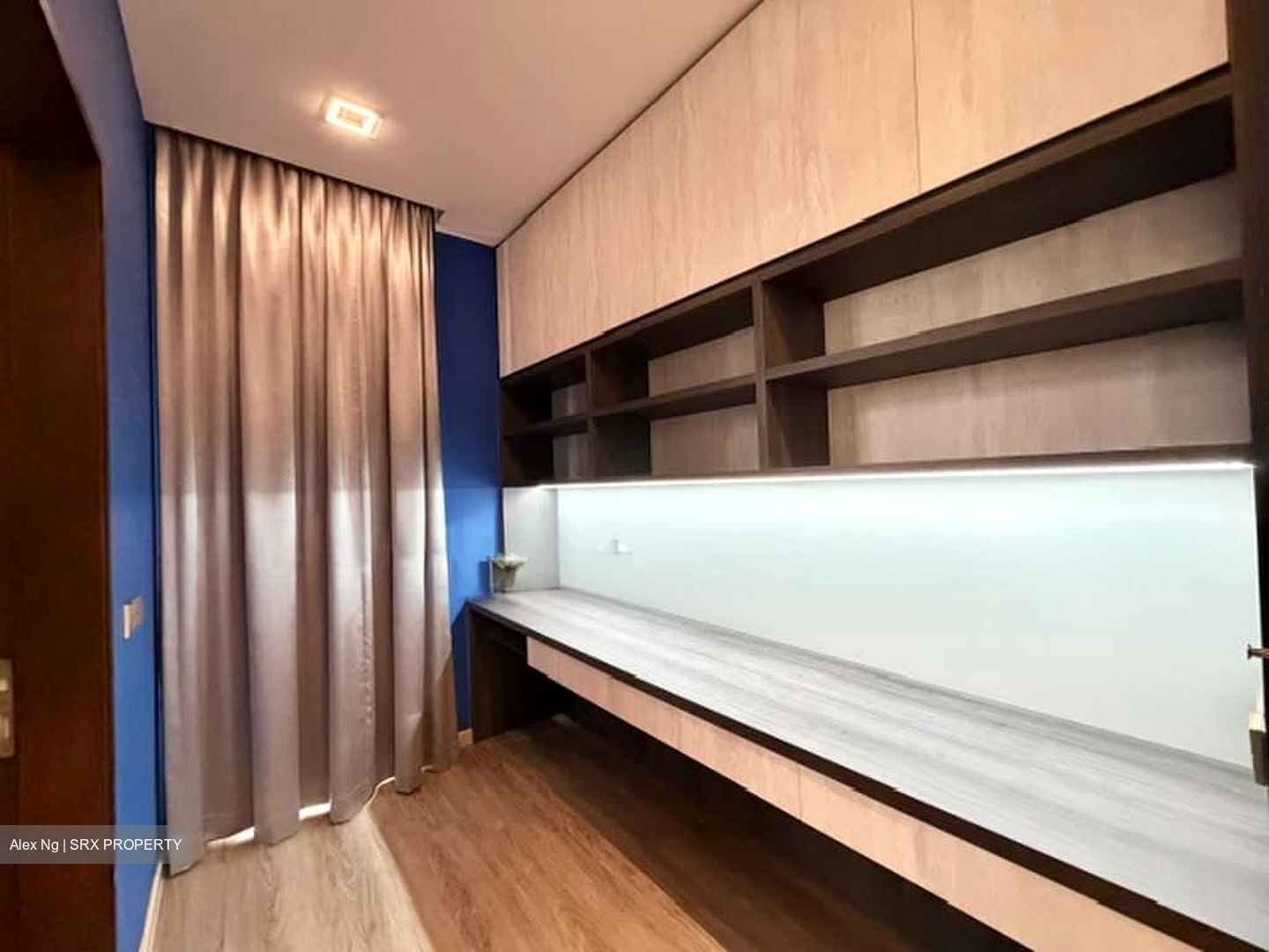 Upper Changi Road (D16), Detached #585662731